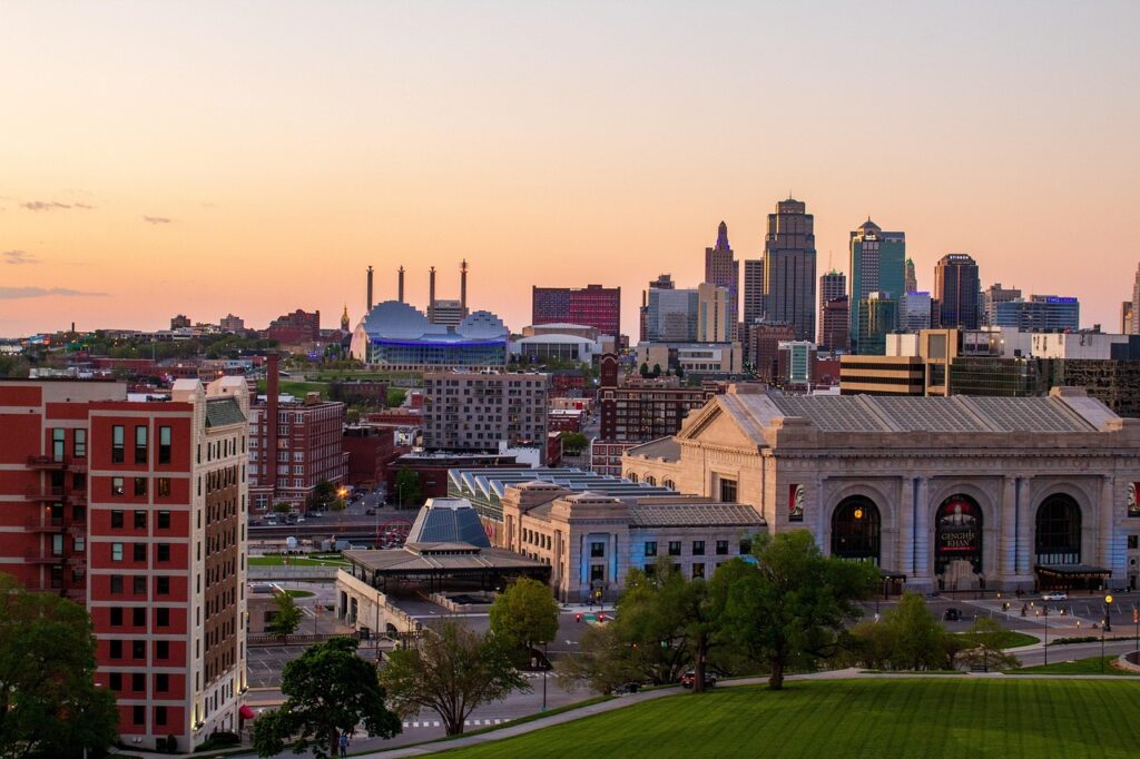 kansas city, skyline, dusk, beautiful, city, buildings, american flag, kansas city, kansas city, kansas city, kansas city, kansas city